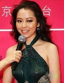 何嘉文最新爆料是真的嗎,真相揭秘，是真是假引熱議