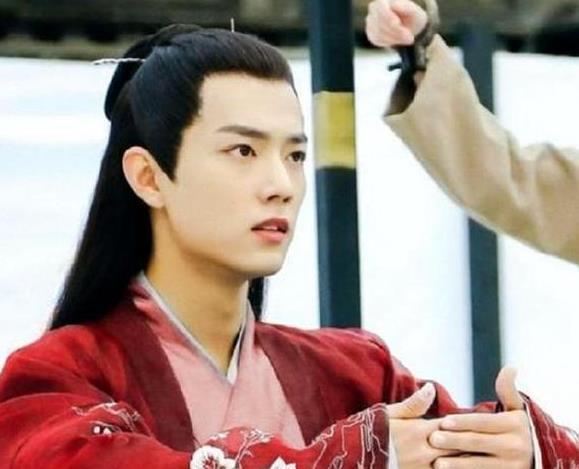 肖戰(zhàn)任嘉倫最新爆料圖片,精彩瞬間引粉絲熱議